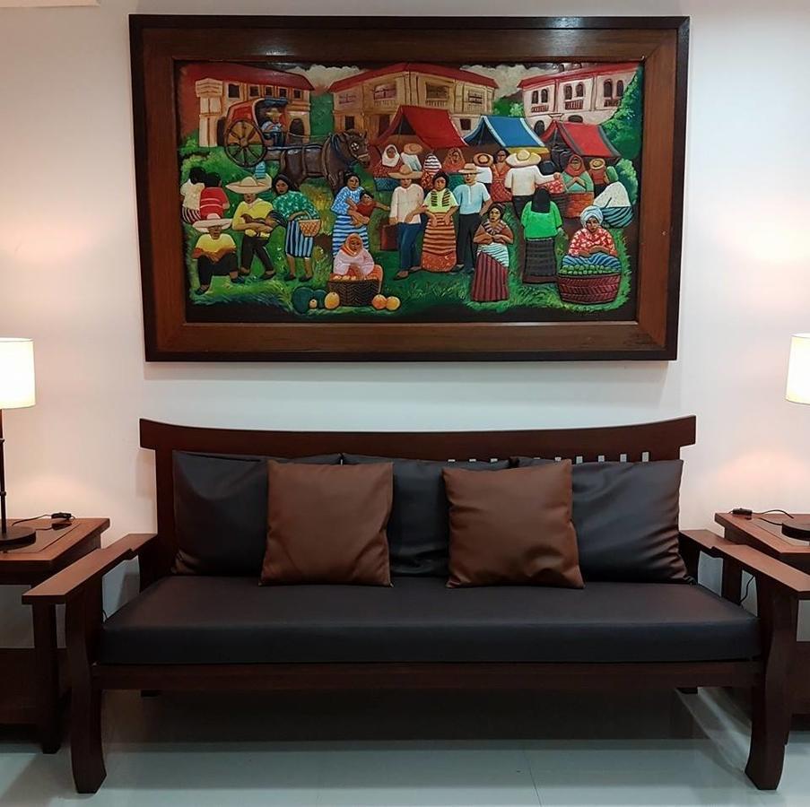 Hotel Lola Natividad Виган Экстерьер фото